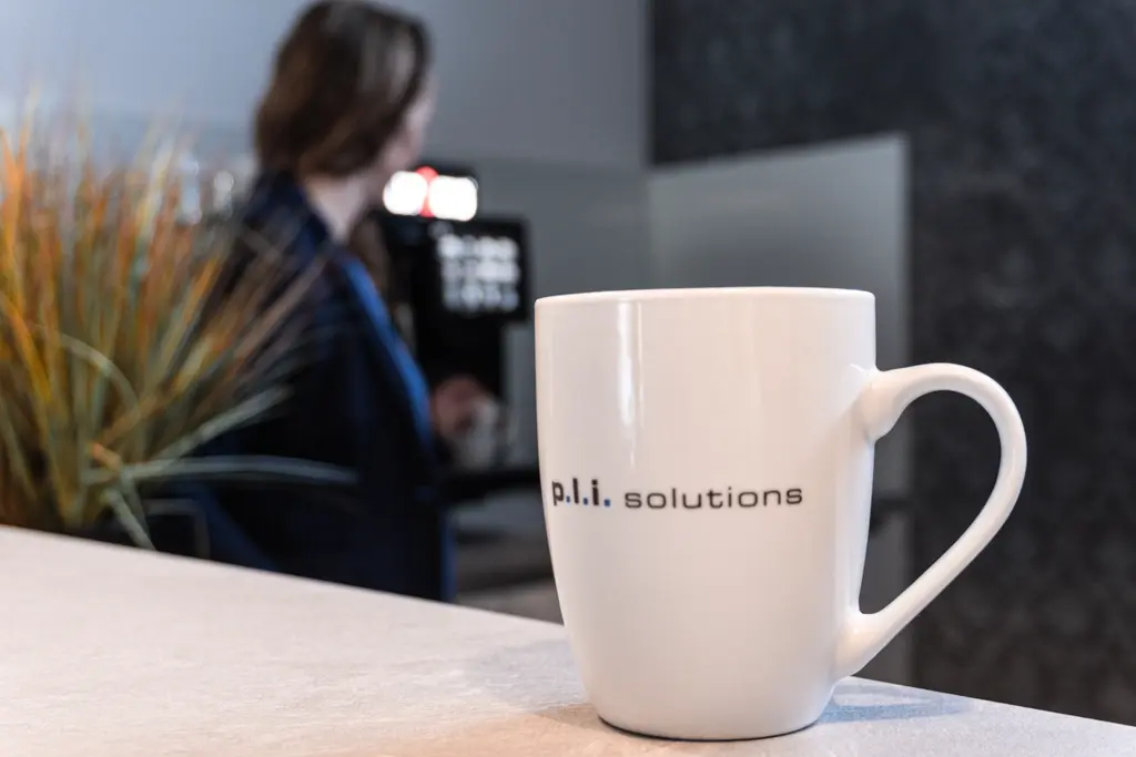 image column 2 widget_1682662320263