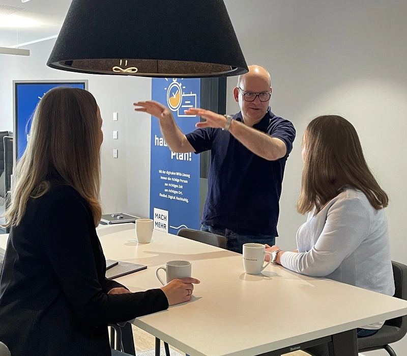 image column 2 widget_1682662320263